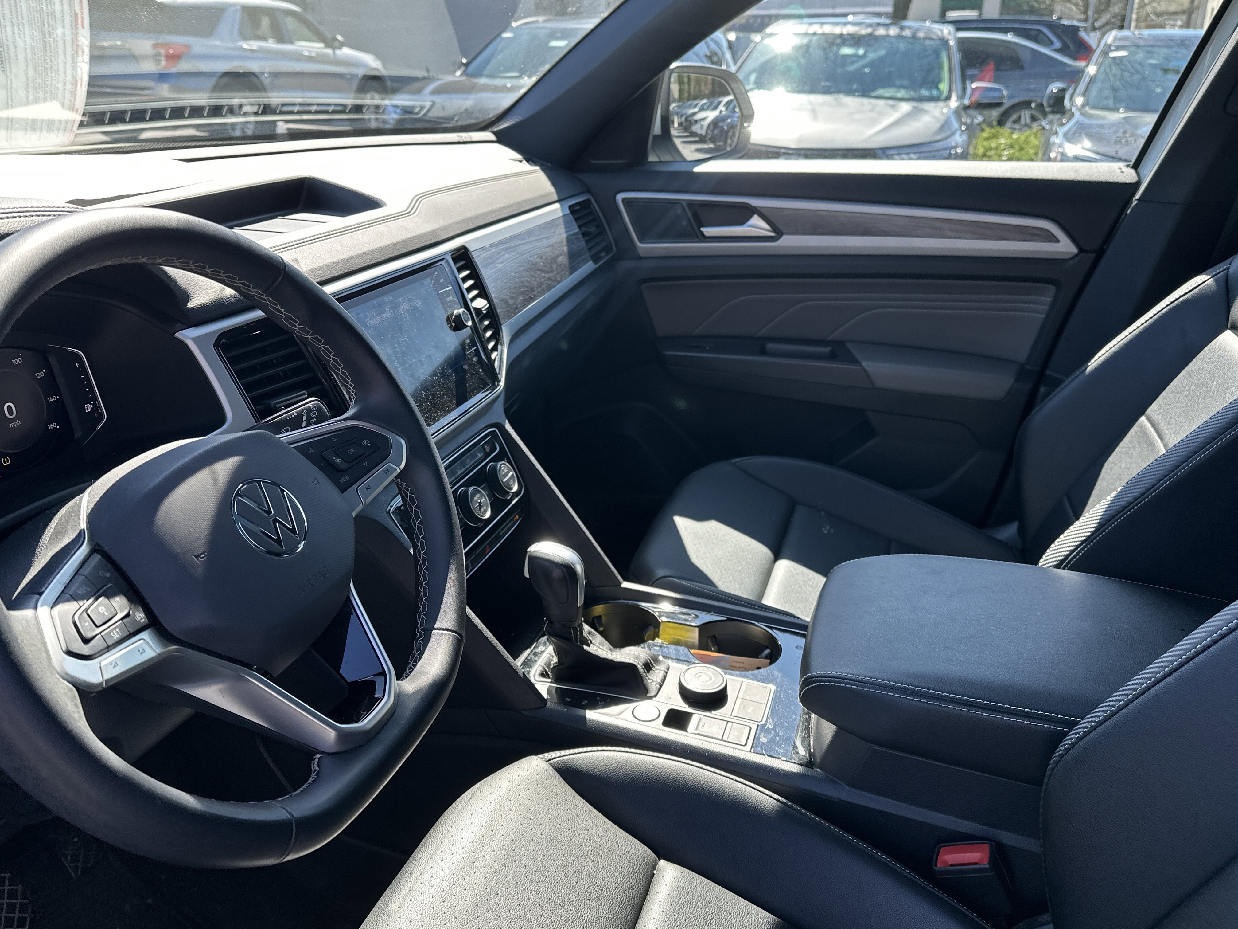 Used 2023 Volkswagen Atlas Cross Sport SE w/ Panoramic Sunroof Package image 8