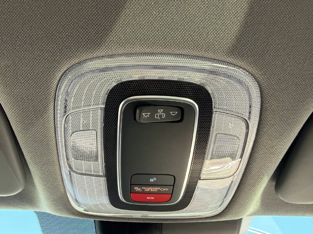 Certified 2024 Hyundai Elantra SEL FWD image 29