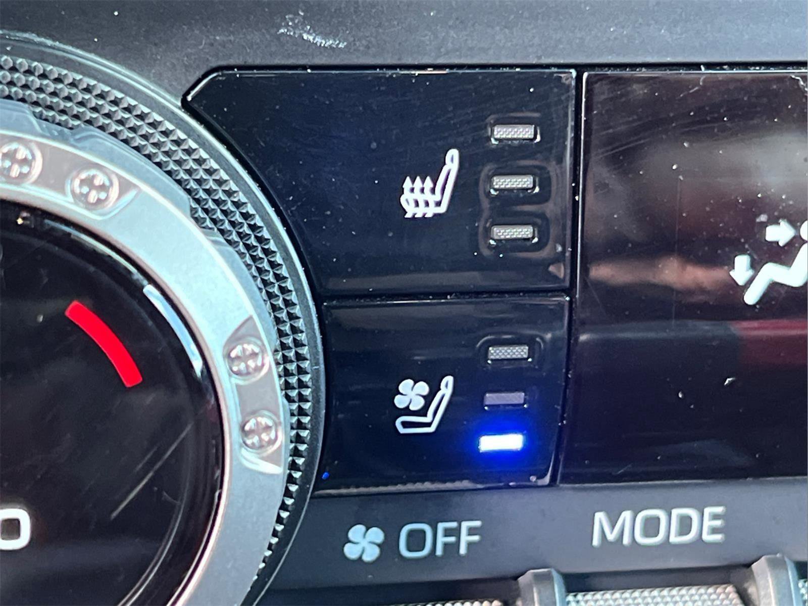 Used 2024 Toyota Tacoma TRD Pro image 31