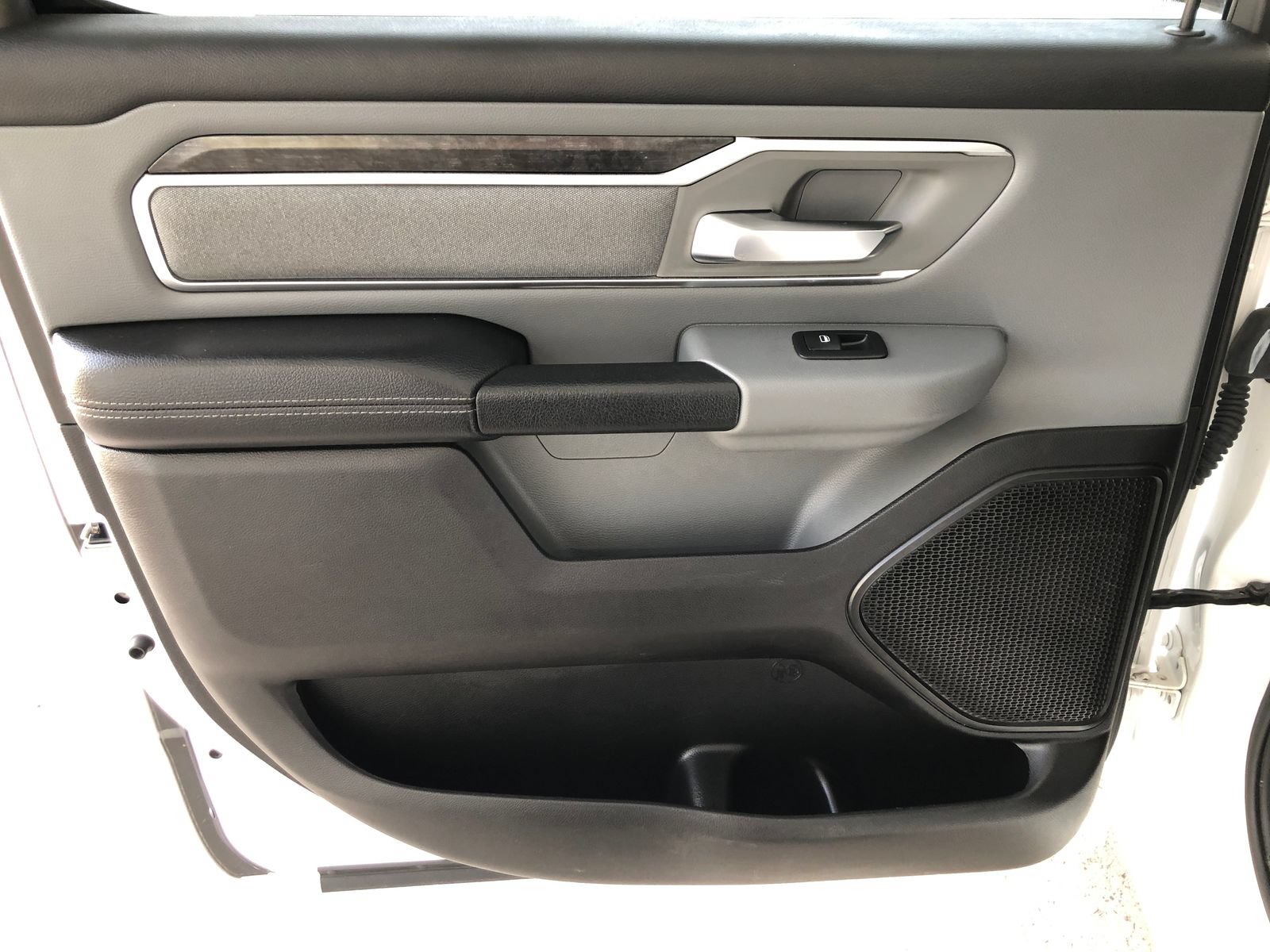 Used 2019 RAM 1500 Big Horn AWD/4WD image 13