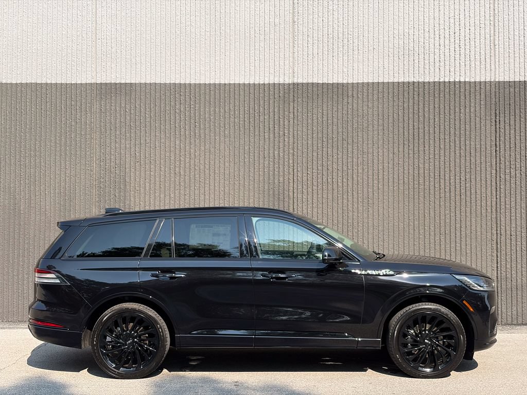 New 2026 Lincoln Aviator Reserve AWD/4WD image 8