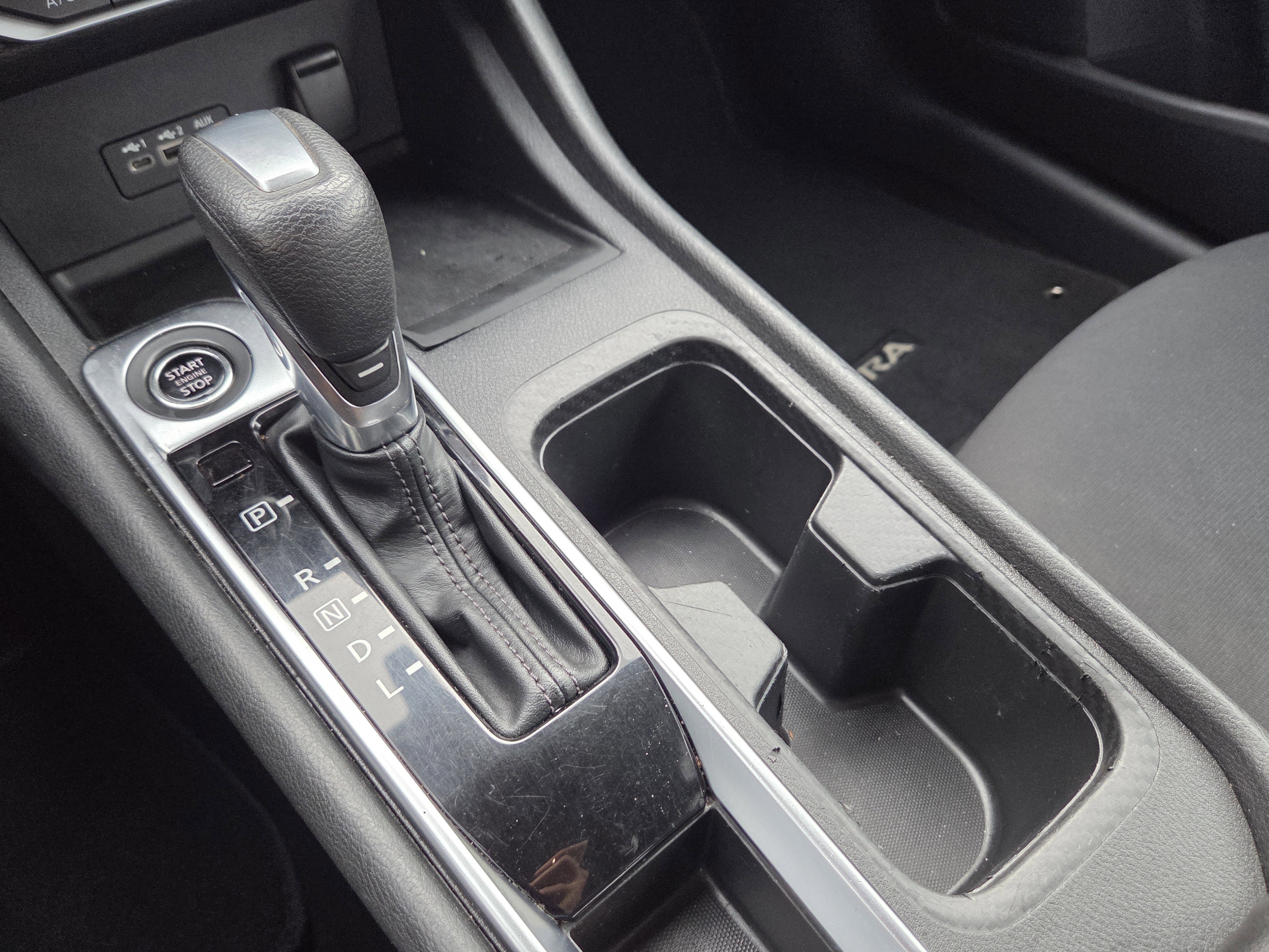 Used 2022 Nissan Sentra SV image 23