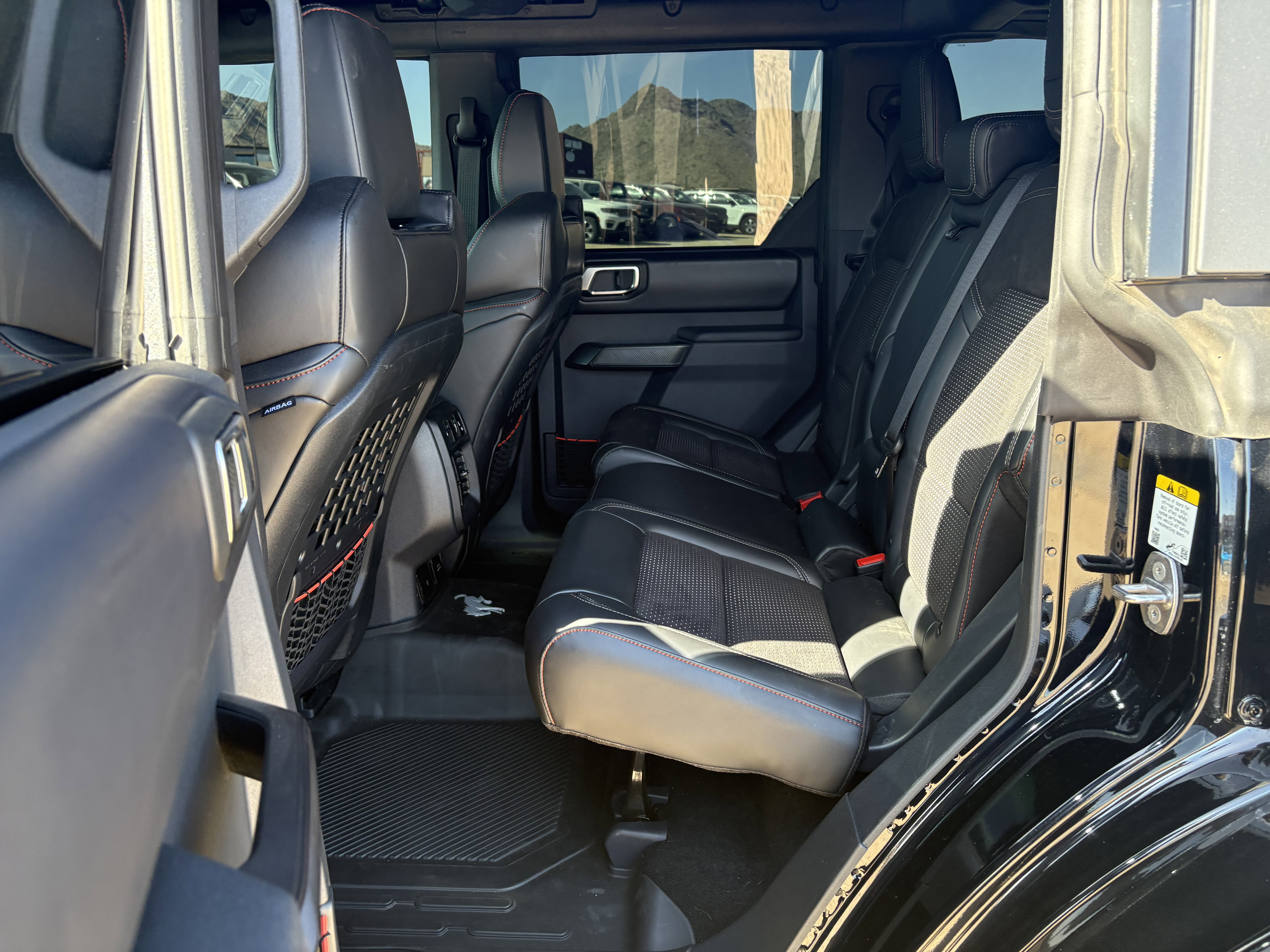 Used 2025 Ford Bronco Raptor AWD/4WD image 14