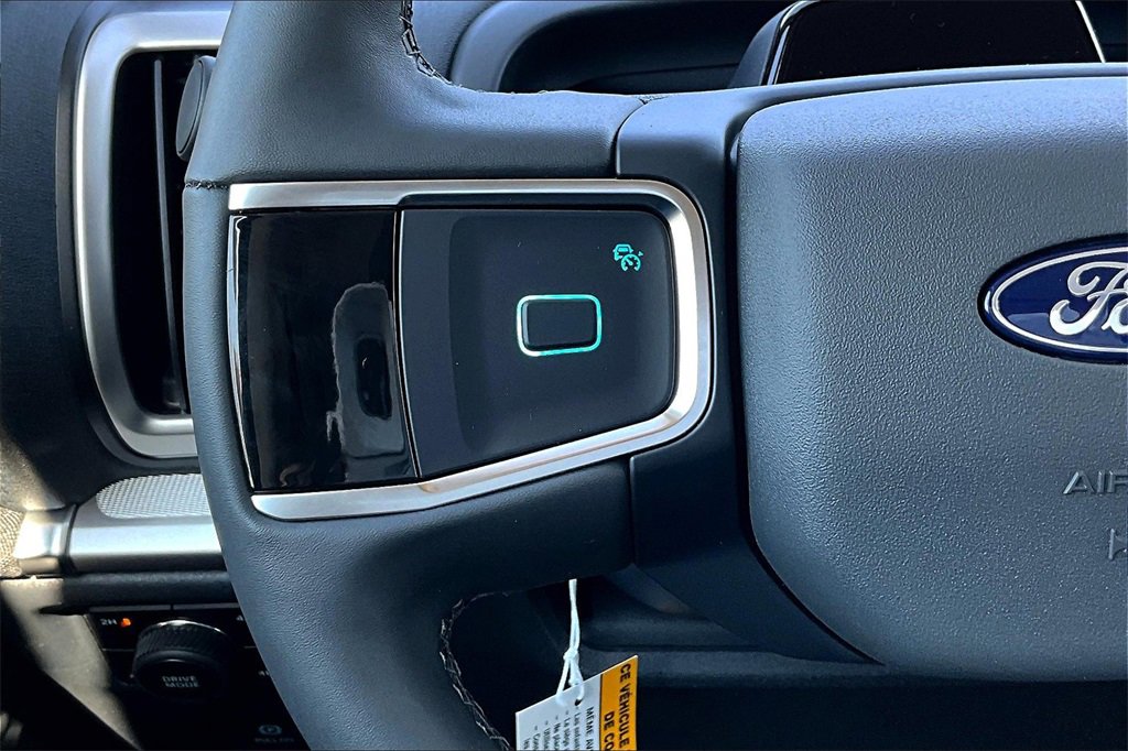 New 2025 Ford Expedition Max Active image 9