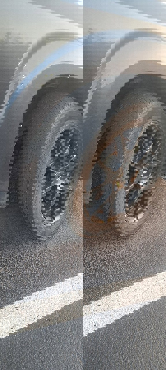 Used 2019 Dodge Journey SE w/ Premium Group image 4