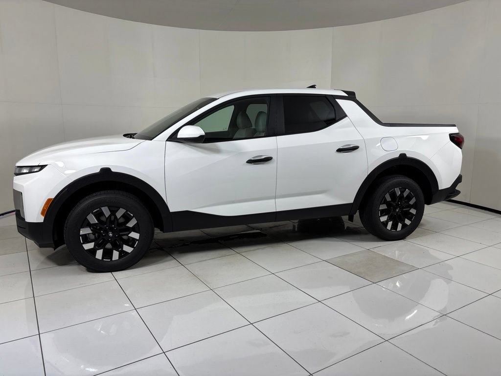 New 2027 Hyundai Santa Cruz SE FWD image 2