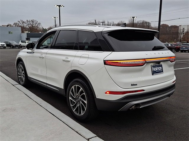 Certified 2020 Lincoln Corsair AWD image 5