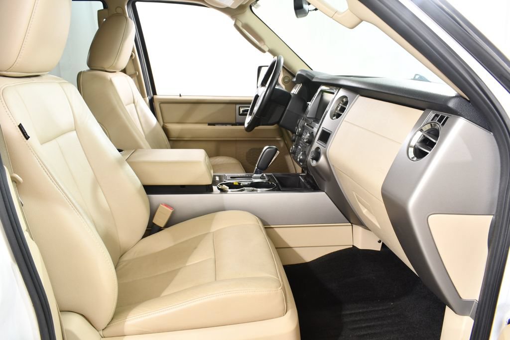 Used 2015 Ford Expedition Limited AWD/4WD image 10