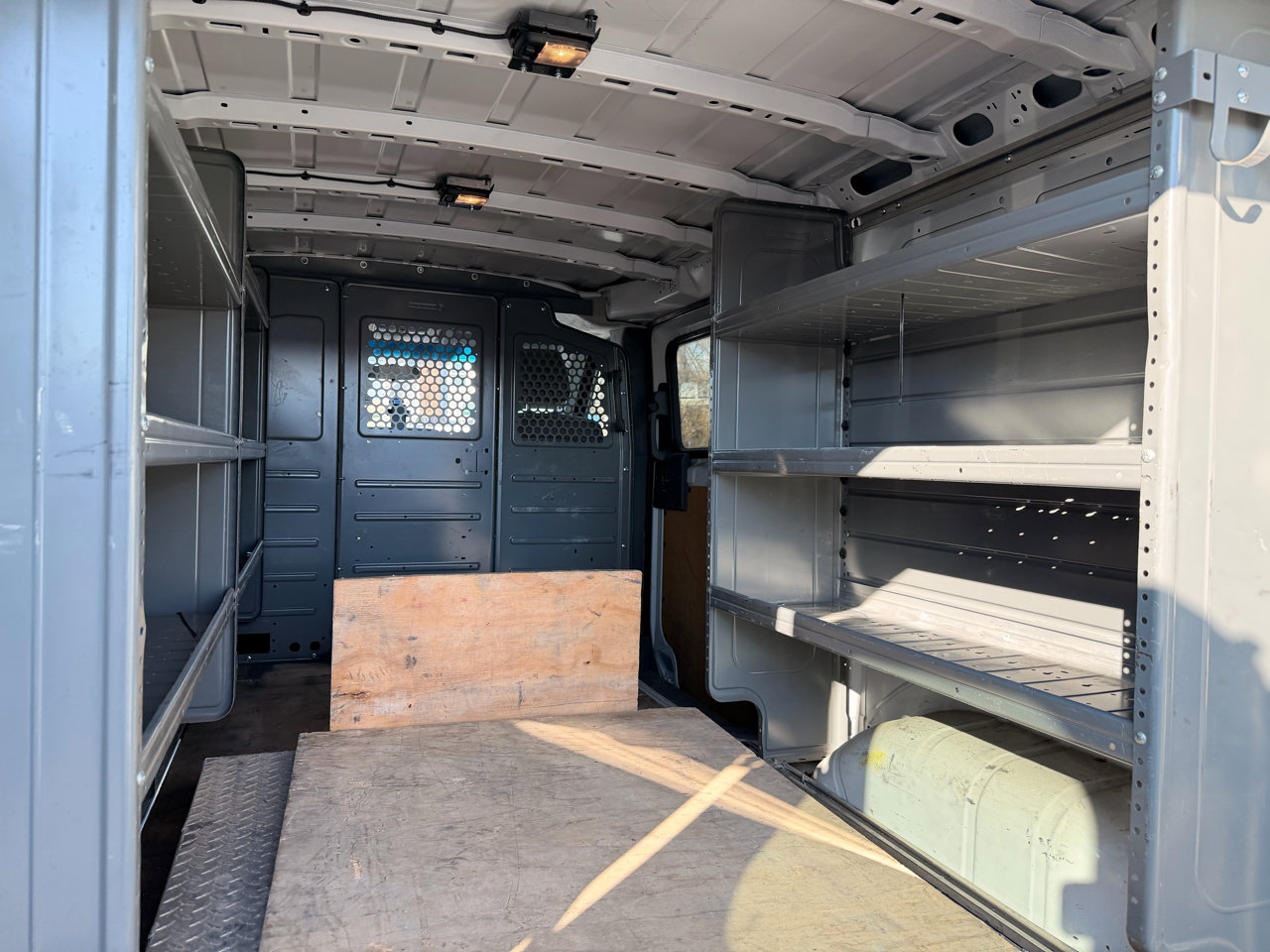 Used 2020 Nissan NV 3500 S image 11
