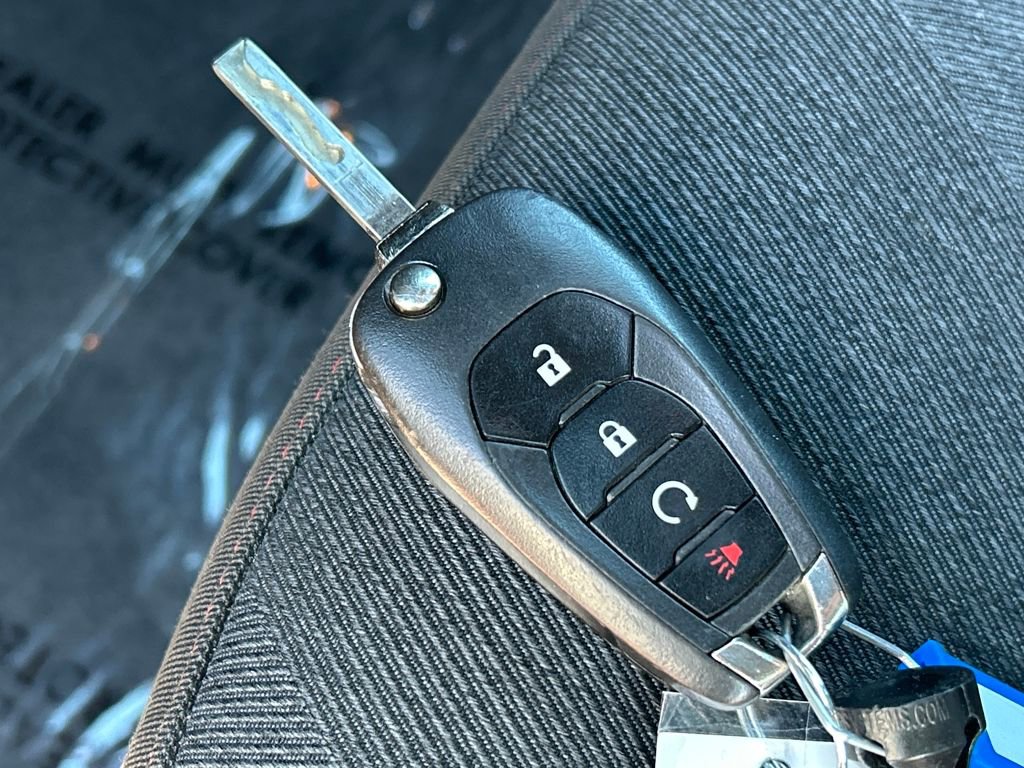 Used 2024 Chevrolet Trax RS image 31