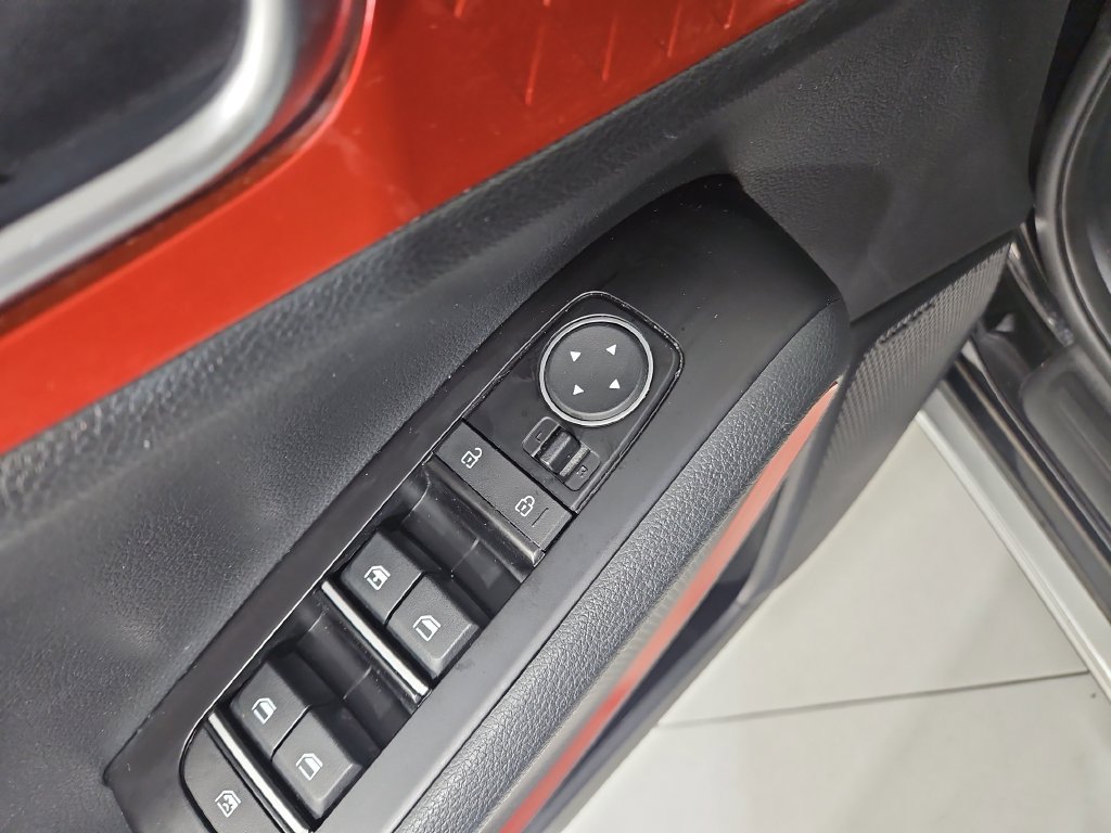 Used 2023 Kia Soul GT-Line w/ GT-Line Technology Package FWD image 12