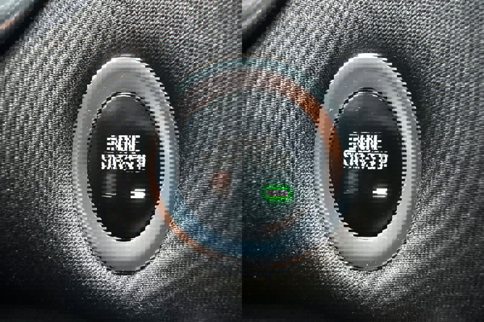 Used 2020 Chevrolet Malibu LT image 23