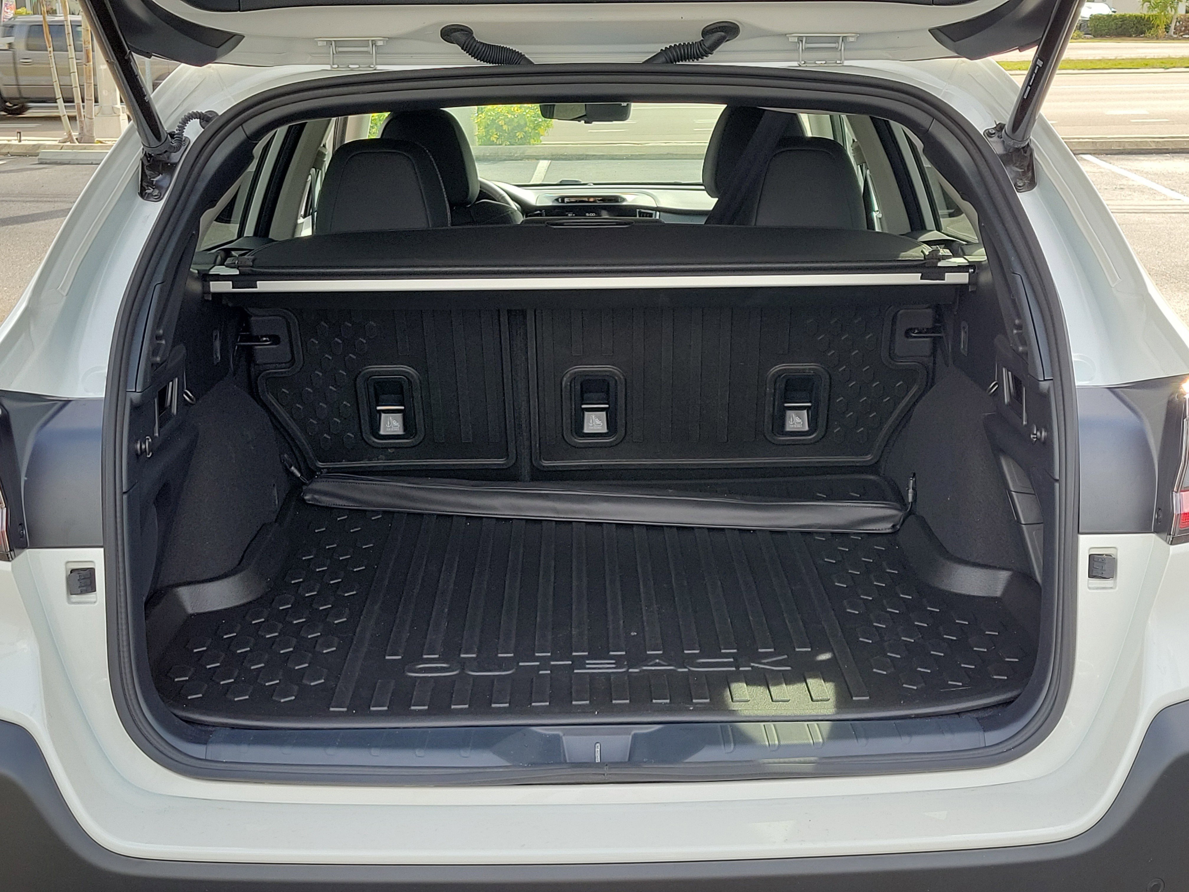 Certified 2025 Subaru Outback Touring XT image 12