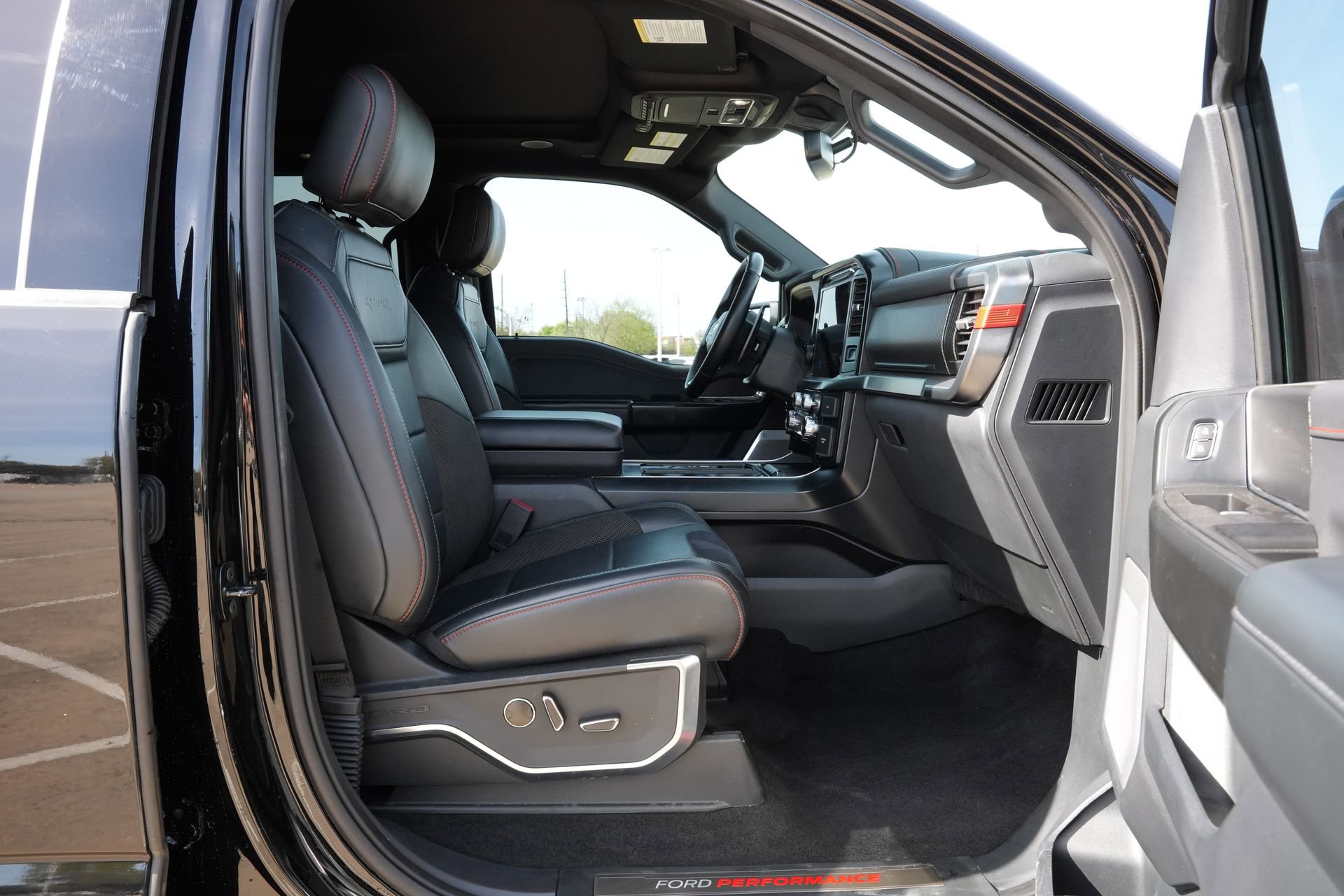 Used 2024 Ford F150 Raptor image 26