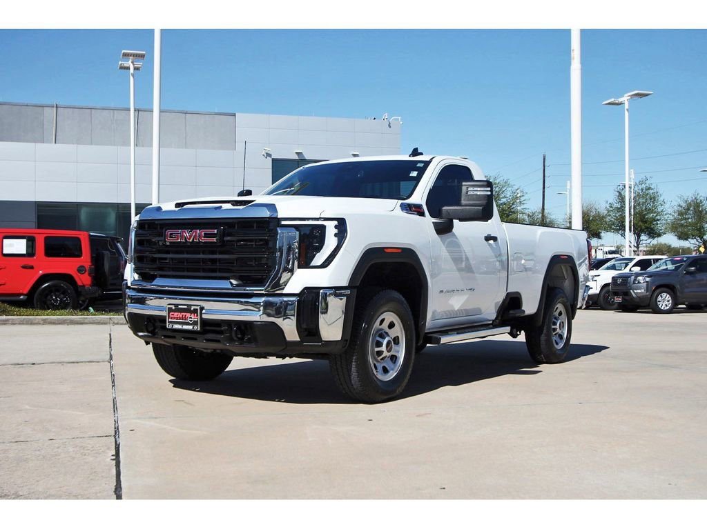 Used 2024 GMC Sierra 2500 Pro image 2