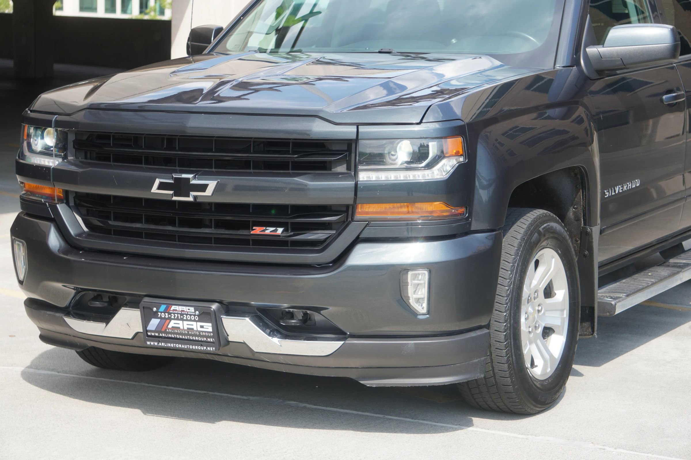 Used 2017 Chevrolet Silverado 1500 LT w/ All Star Edition AWD/4WD image 26