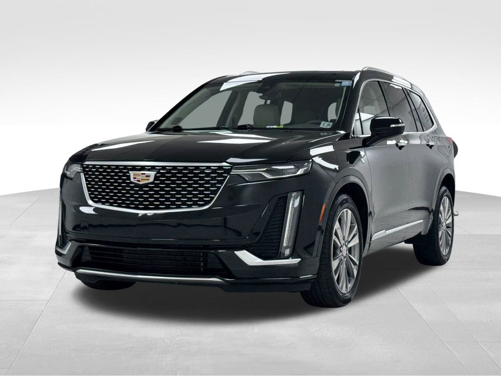 Used 2024 Cadillac XT6 Premium Luxury image 3