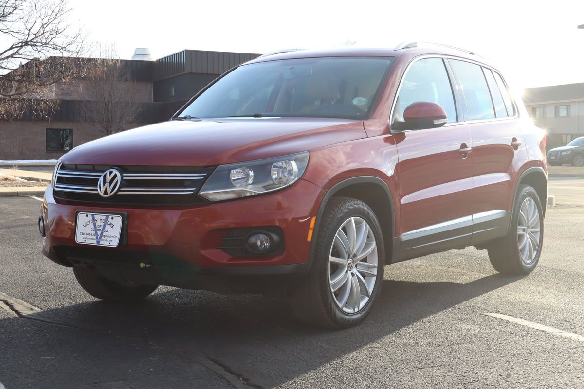 Used 2012 Volkswagen Tiguan S image 11