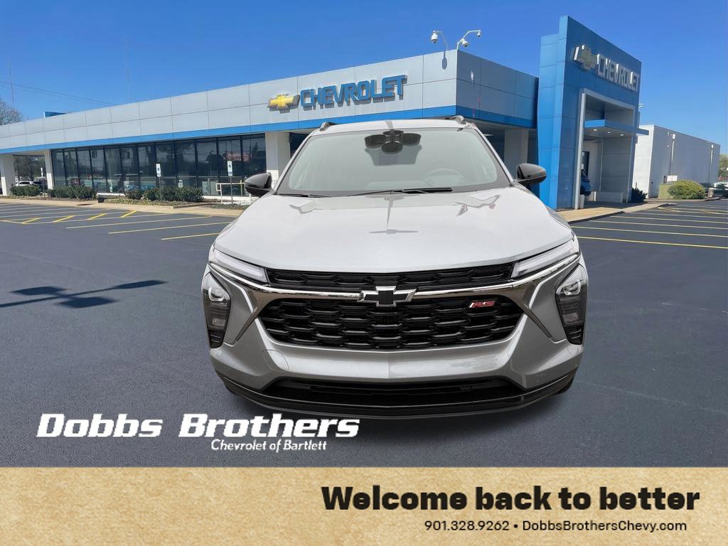 New 2026 Chevrolet Trax RS w/ Driver Confidence Package FWD image 2