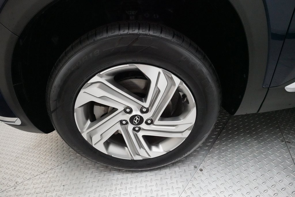 Used 2023 Hyundai Santa Fe SEL w/ Premium Package image 27