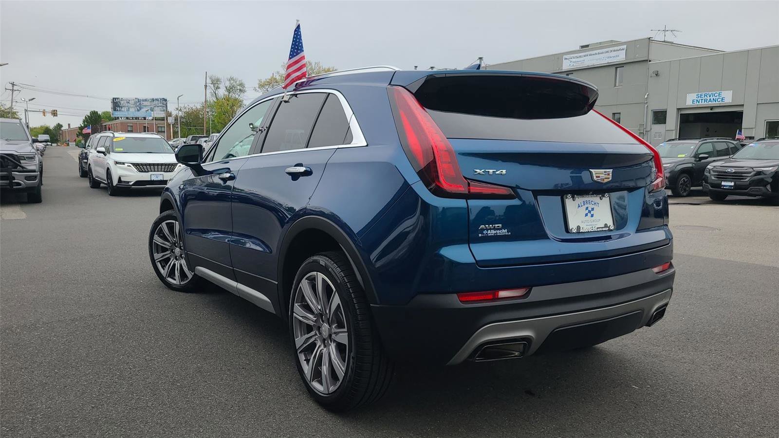 Used 2019 Cadillac XT4 Premium Luxury AWD/4WD image 5