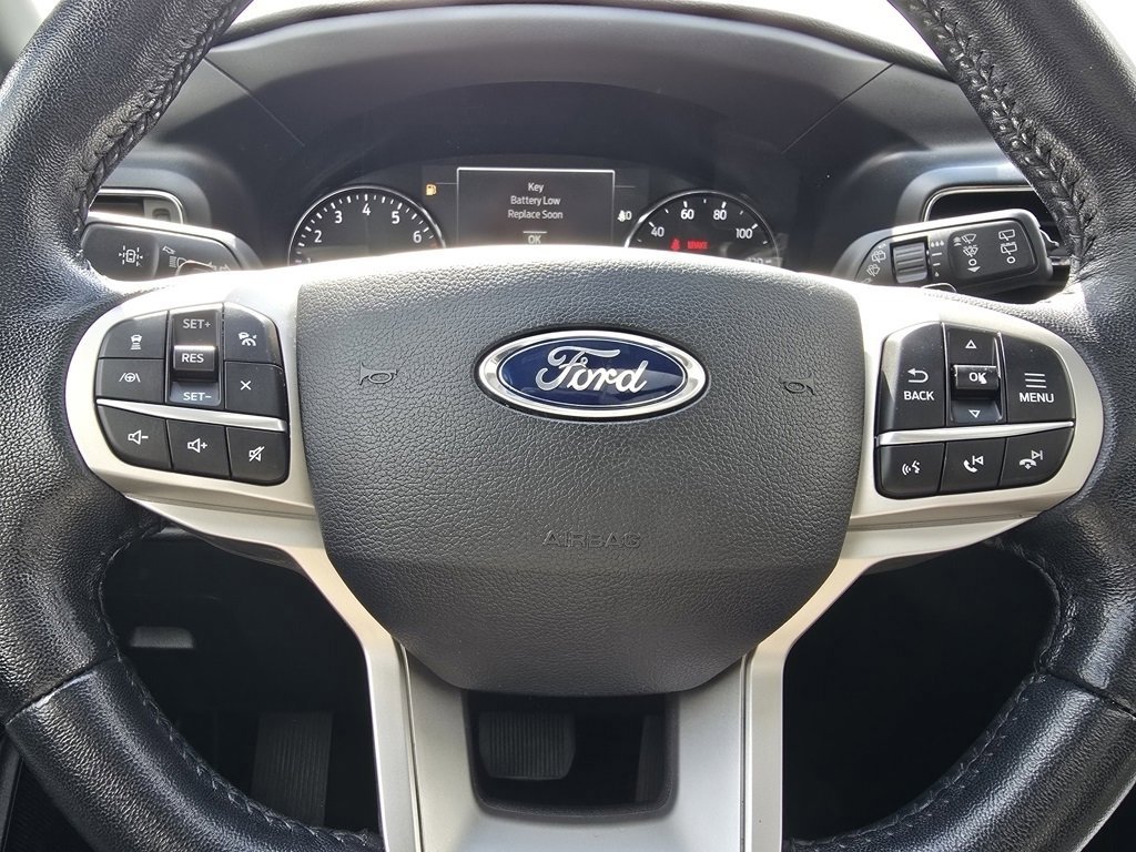 Used 2021 Ford Explorer Limited w/ Hybrid Equipment Group 310A image 35