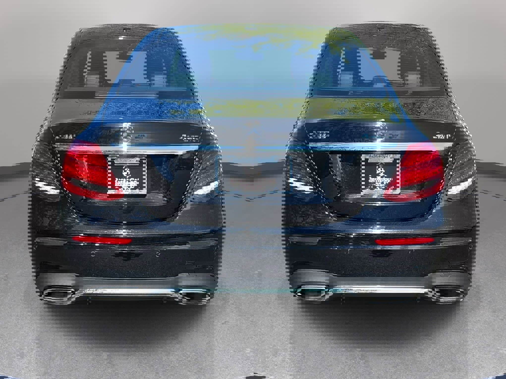 Used 2019 Mercedes-Benz E 300 4MATIC image 6