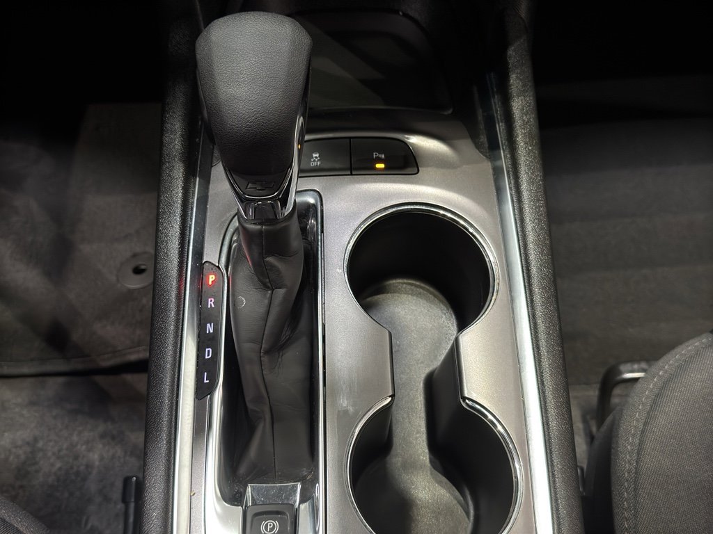 Used 2025 Chevrolet Malibu LT image 28