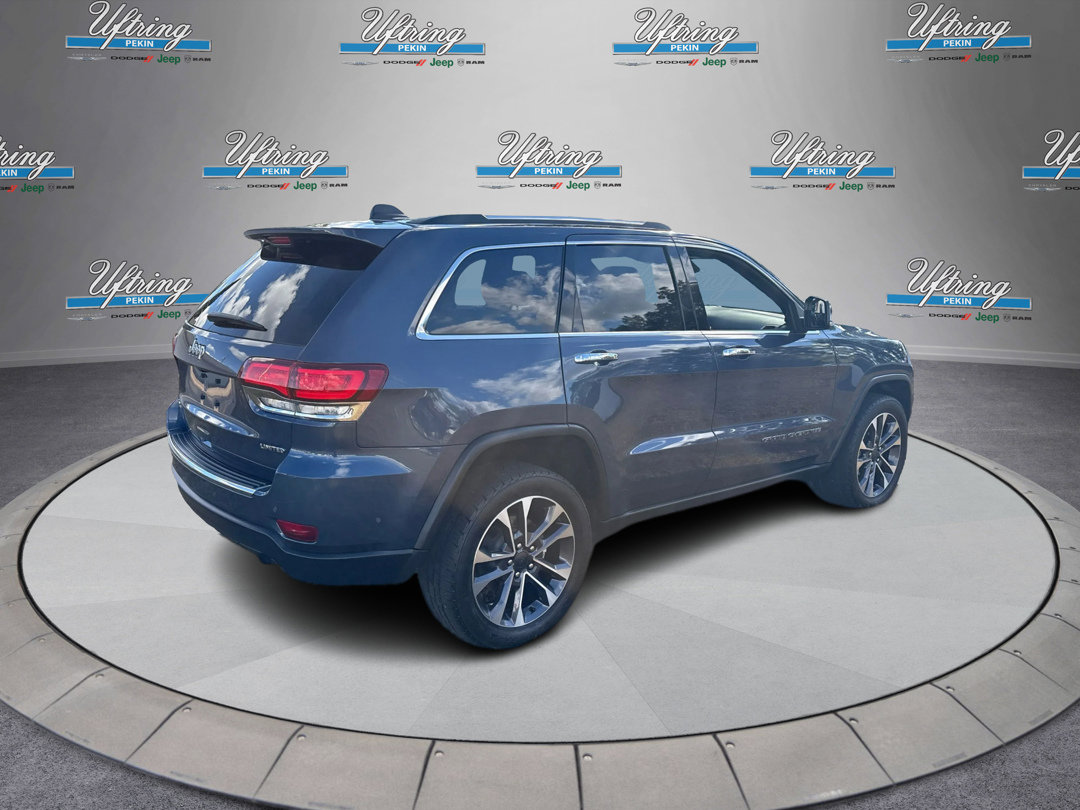 Used 2021 Jeep Grand Cherokee Limited w/ Luxury Group II image 3