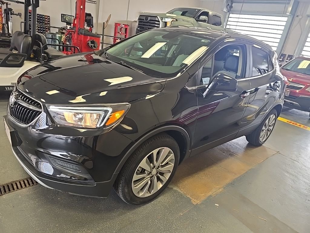 Used 2020 Buick Encore Preferred w/ Safety Package image 2
