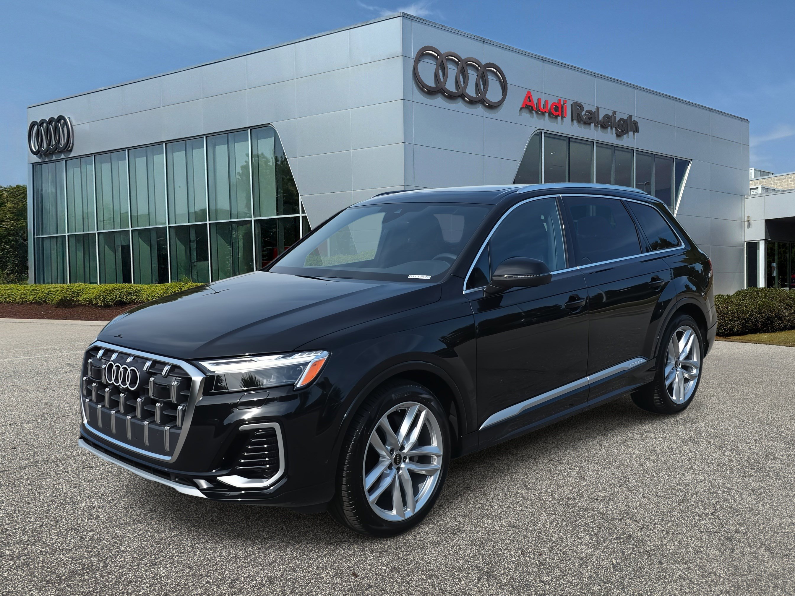 New 2025 Audi Q7 3.0T Premium Plus image 1