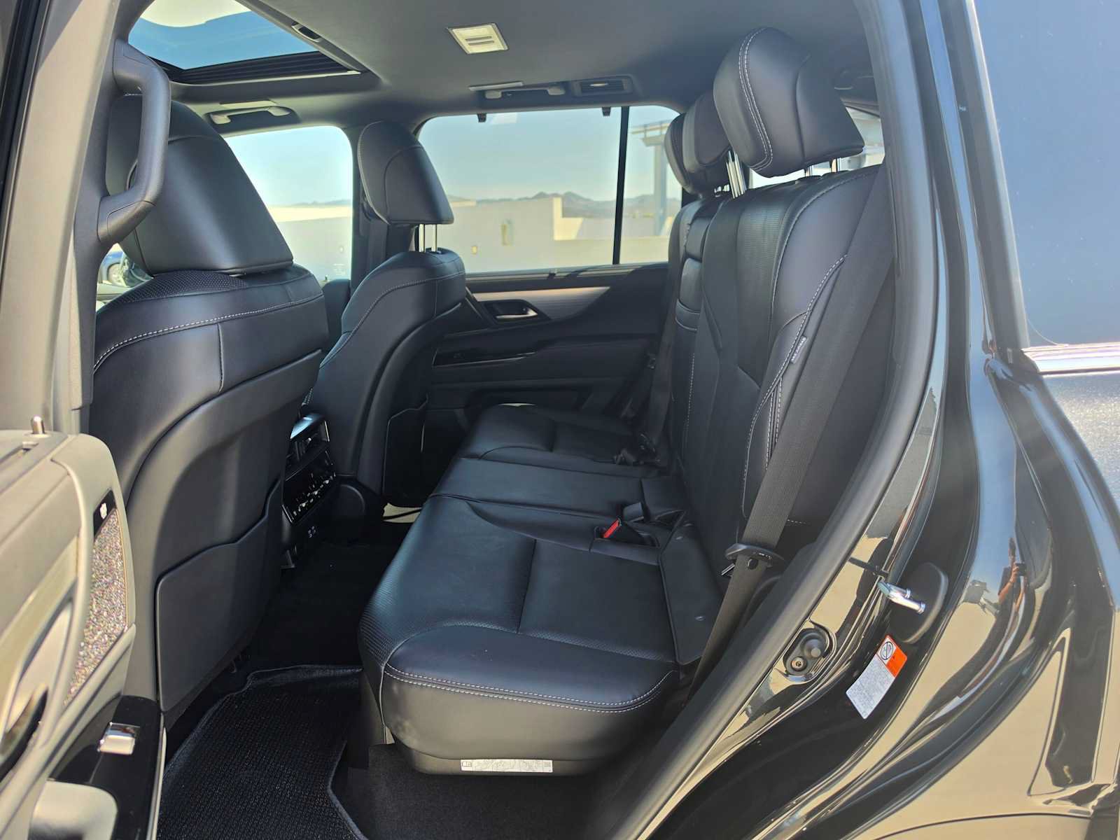 Used 2026 Lexus LX 600 F Sport AWD/4WD image 16