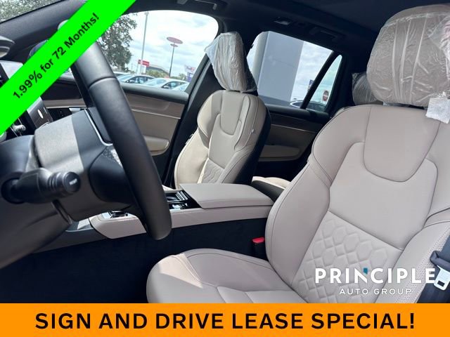 New 2026 Volvo XC90 B6 Plus w/ Protection Package Premier image 19