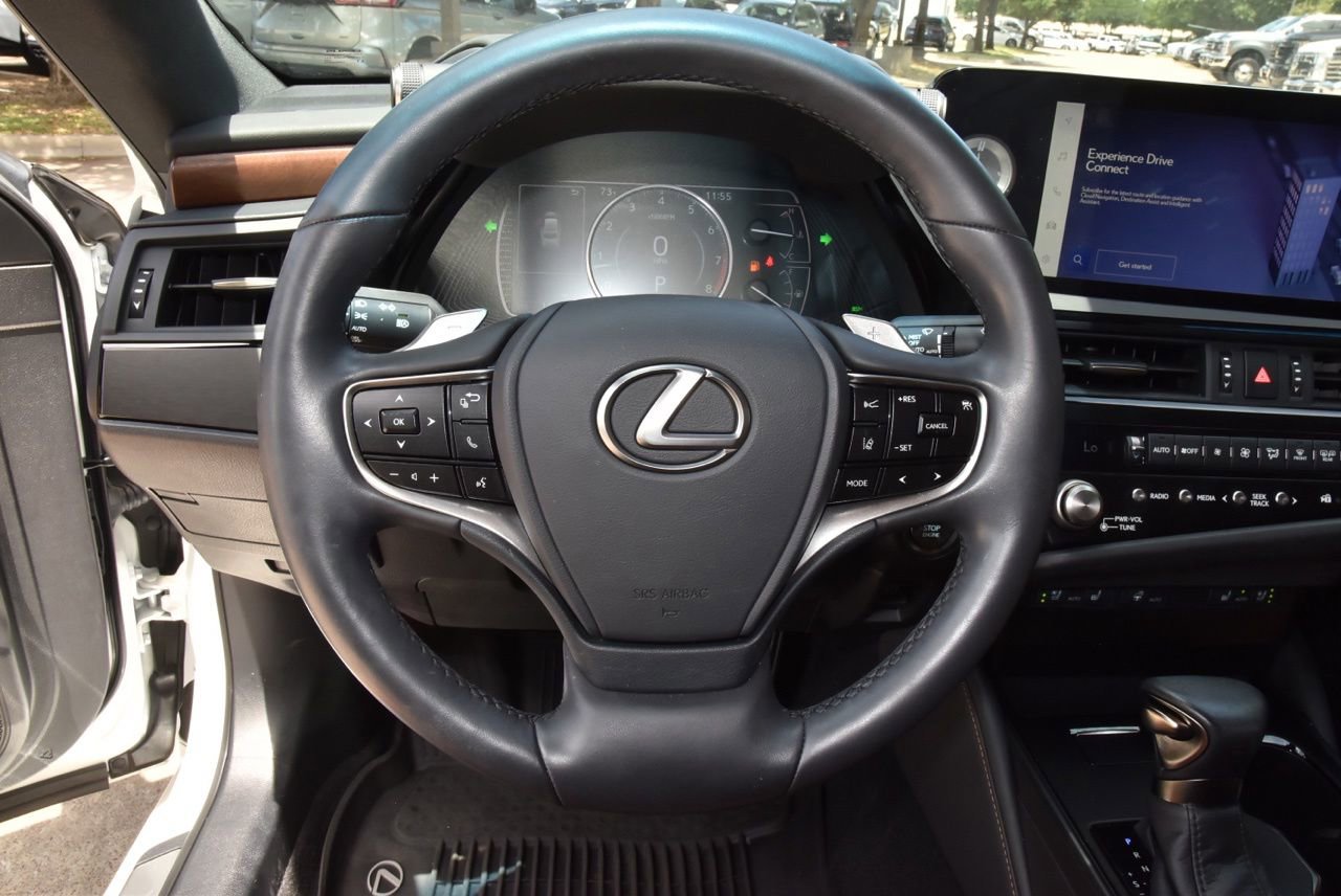 Used 2023 Lexus ES 350 w/ Premium Package FWD image 22