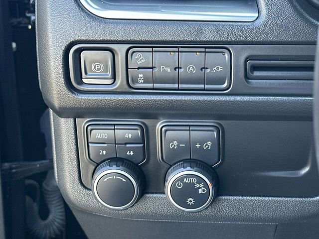 Used 2021 Chevrolet Tahoe Z71 image 18