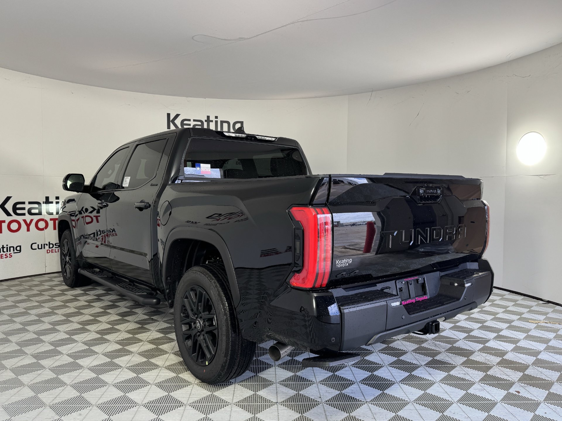 New 2026 Toyota Tundra Limited AWD/4WD image 10