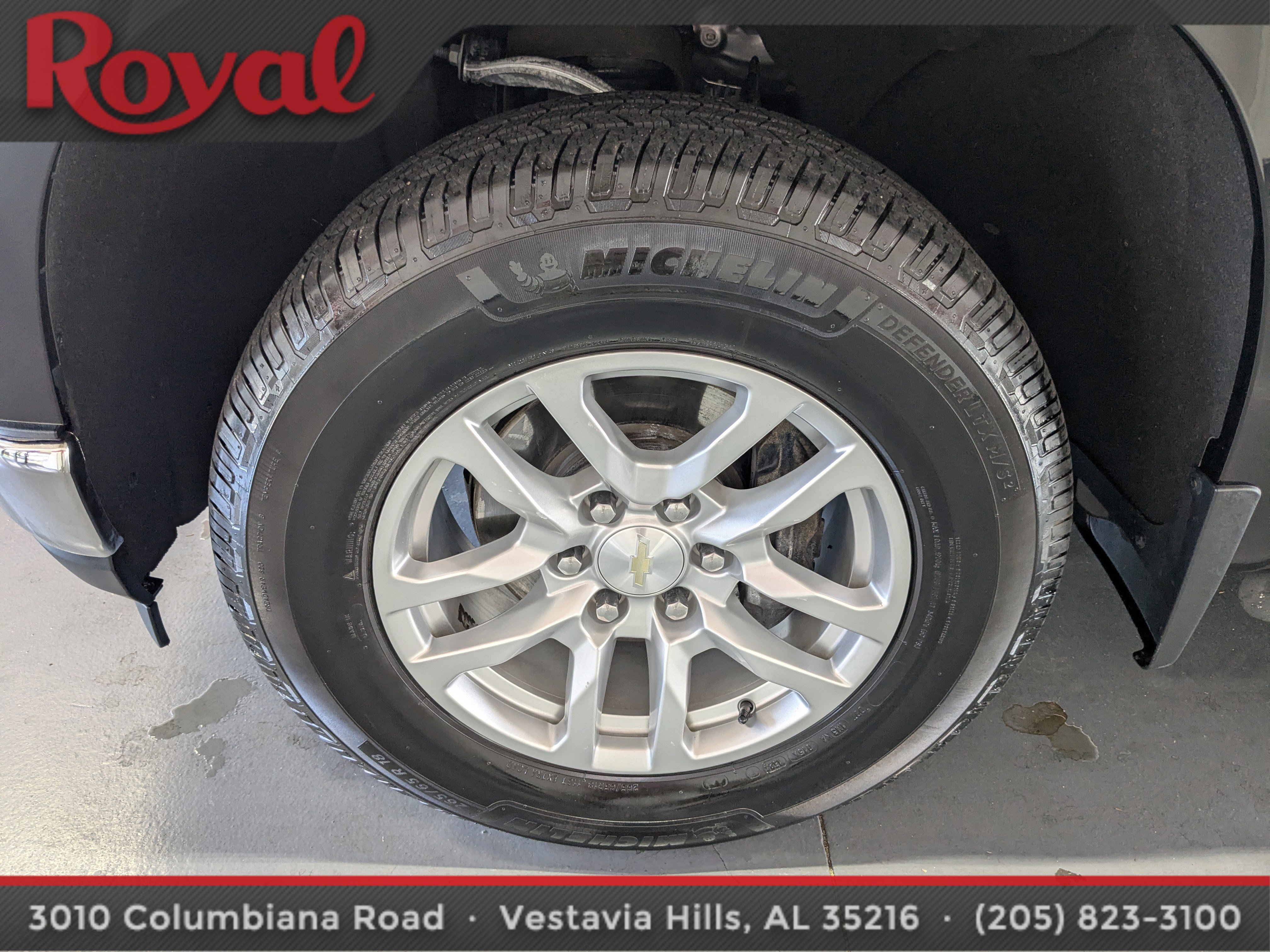 Used 2021 Chevrolet Silverado 1500 LT AWD/4WD image 24