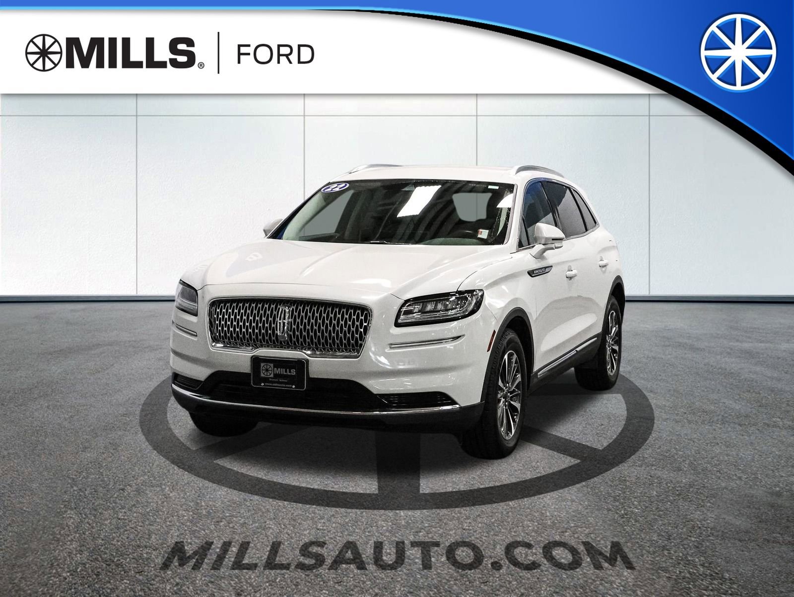 Certified 2022 Lincoln Nautilus AWD w/ Premium Package image 1
