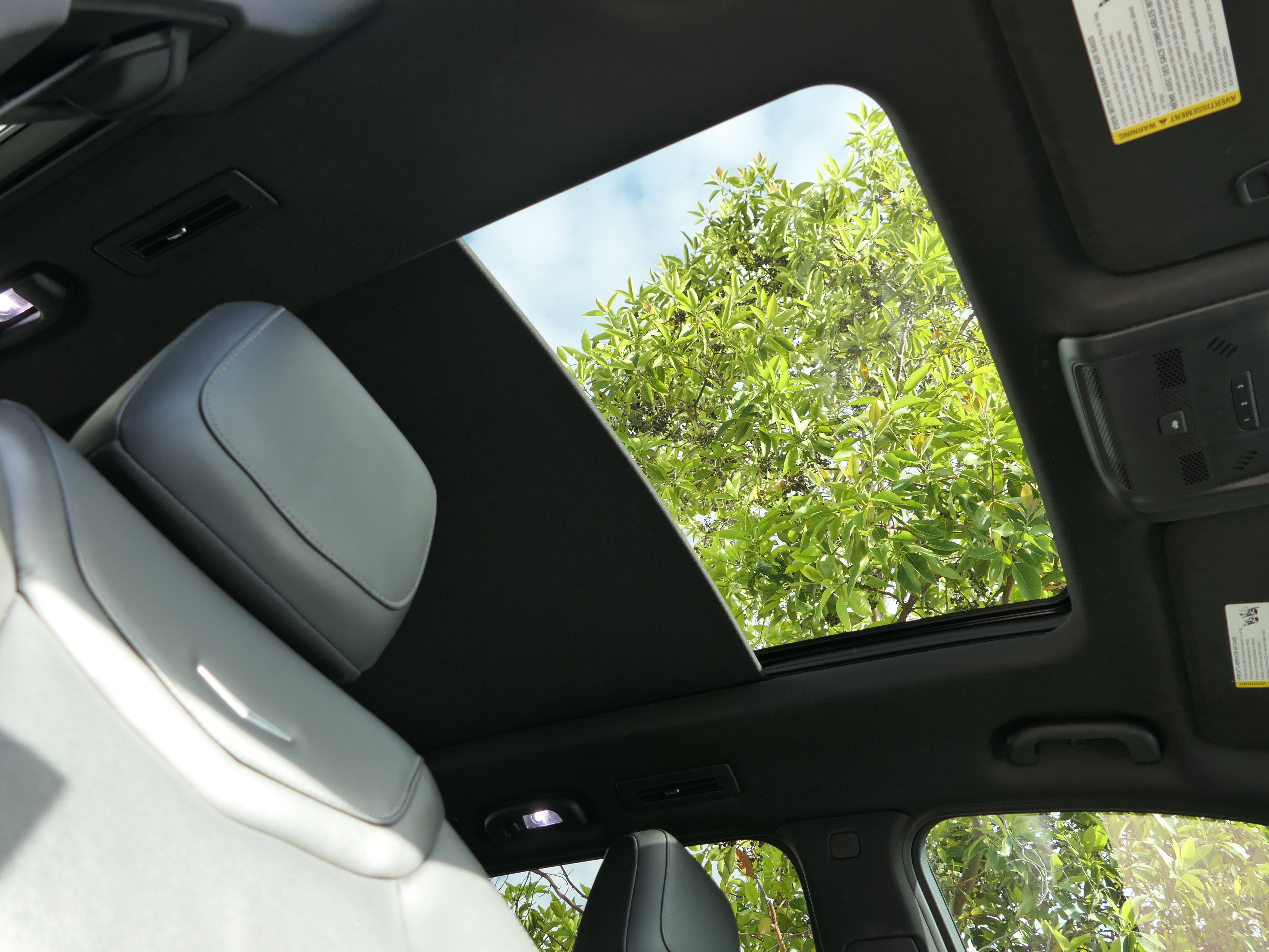 Certified 2024 Cadillac XT6 Premium Luxury FWD image 29