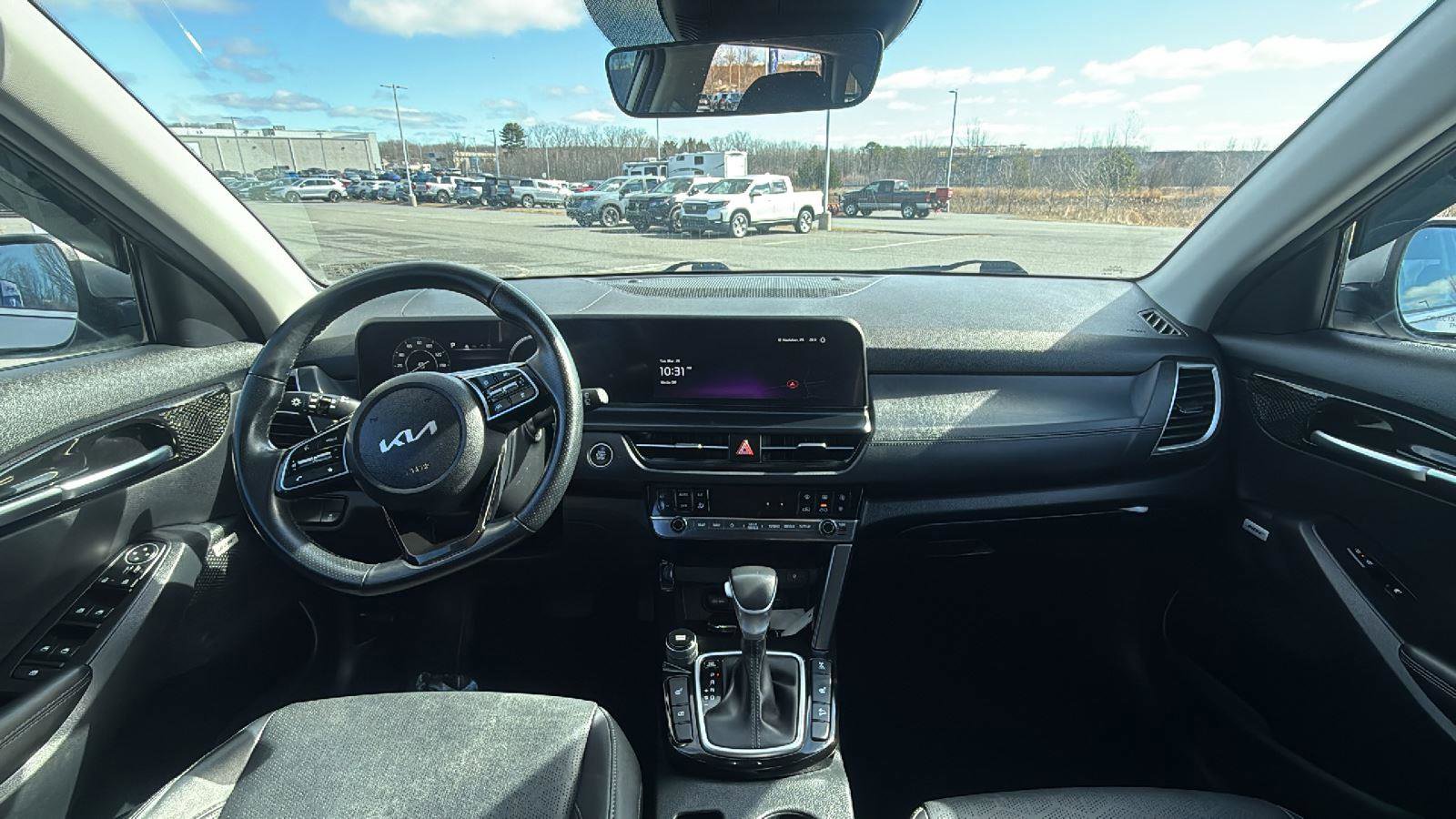 Used 2024 Kia Seltos SX image 26