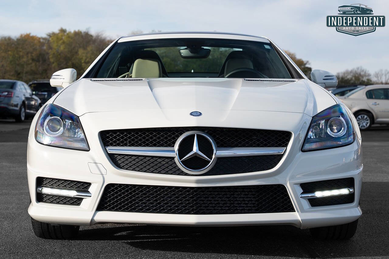 Used 2013 Mercedes-Benz SLK 250 image 6