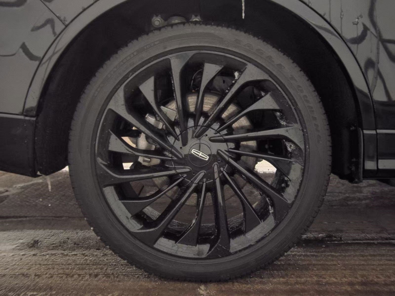 Used 2025 Lincoln Aviator Reserve w/ Jet Appearance Package image 21