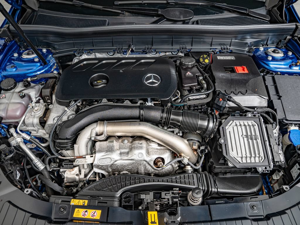 Certified 2024 Mercedes-Benz GLB 250 4MATIC image 41