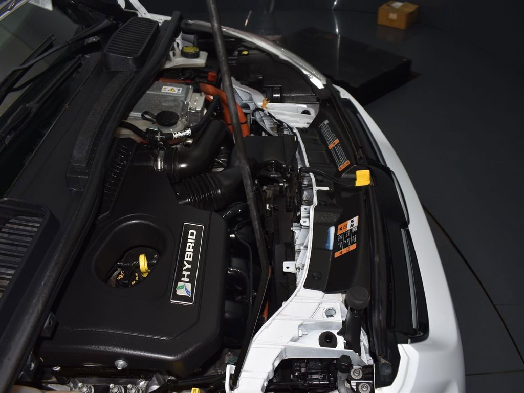 Used 2014 Ford C-MAX SE w/ Equipment Group 201A image 22