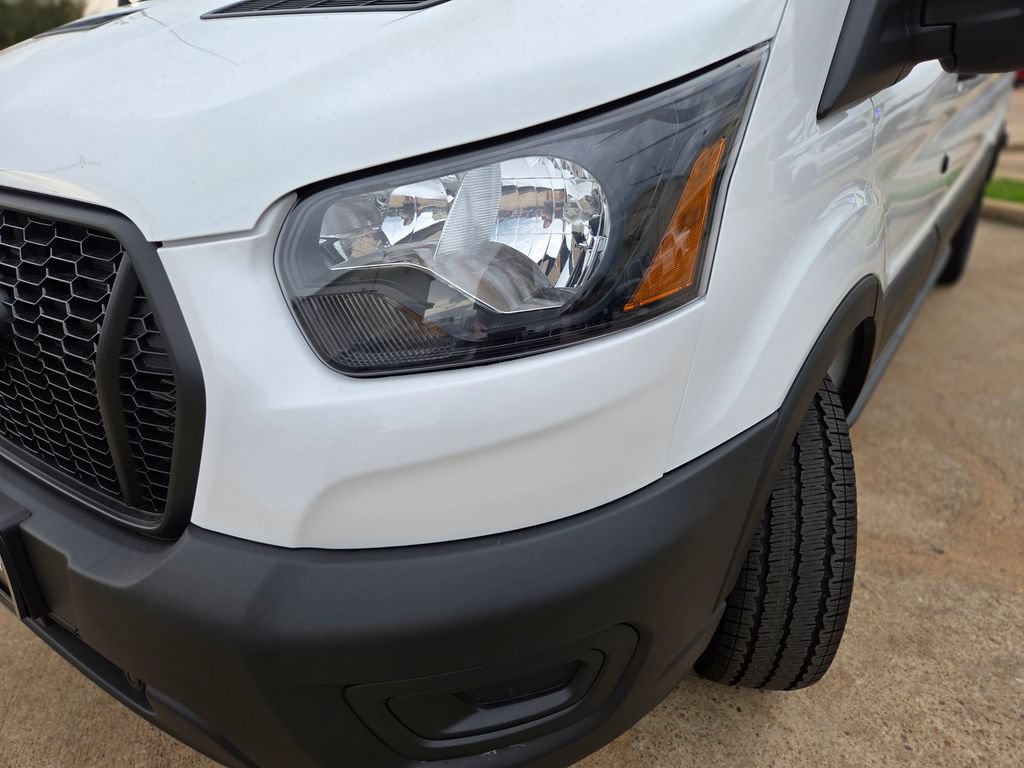 New 2026 Ford Transit 250 148 Medium Roof w/ Load Area Protection Package RWD image 29