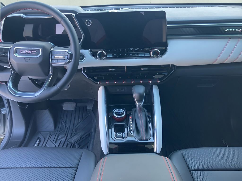 Used 2024 GMC Canyon AT4X image 19