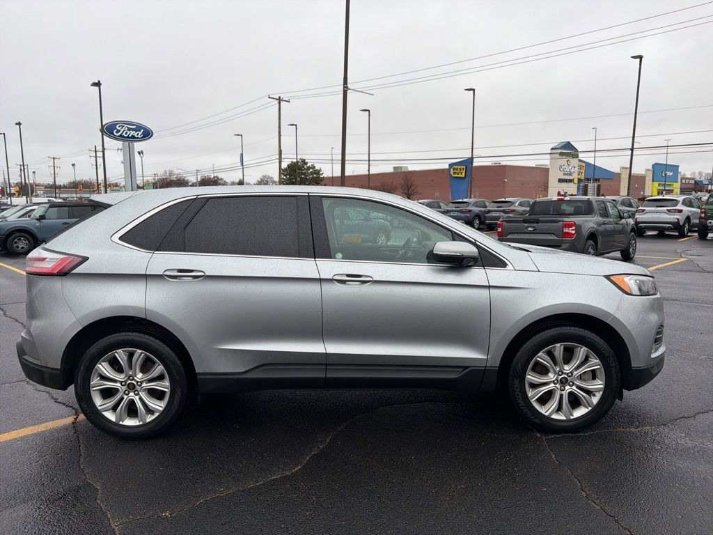 Used 2024 Ford Edge Titanium image 8