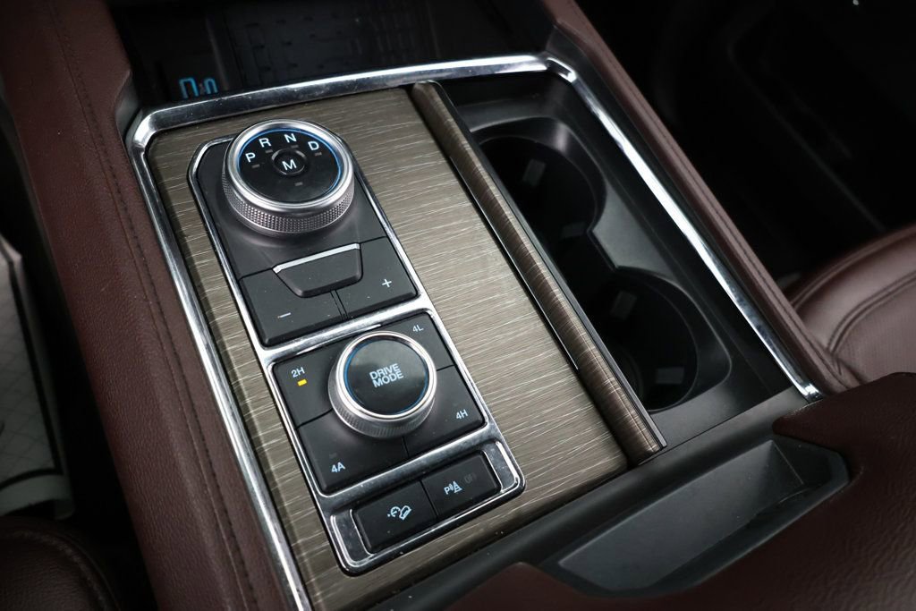 Used 2023 Ford Expedition Max Limited image 14