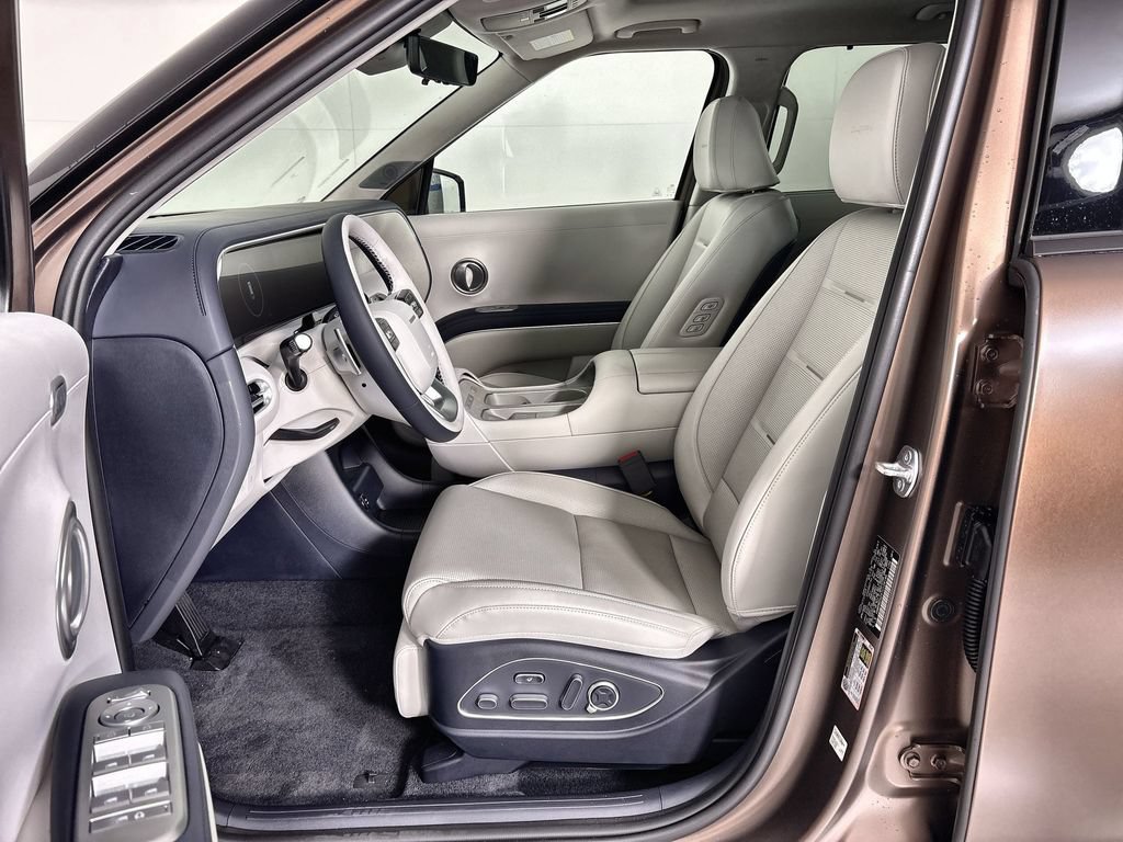 New 2026 Hyundai Palisade Calligraphy FWD image 13