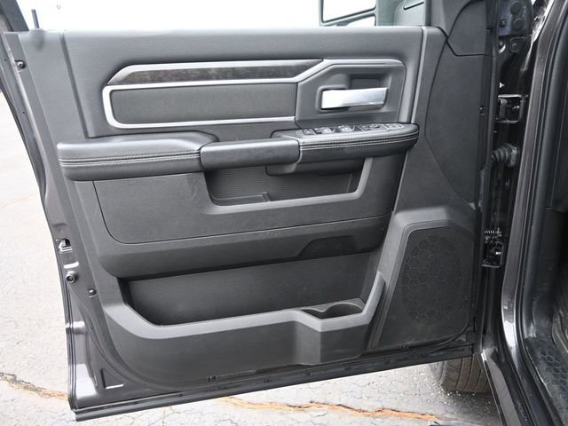 Used 2024 RAM 3500 Big Horn w/ Safety Group image 12